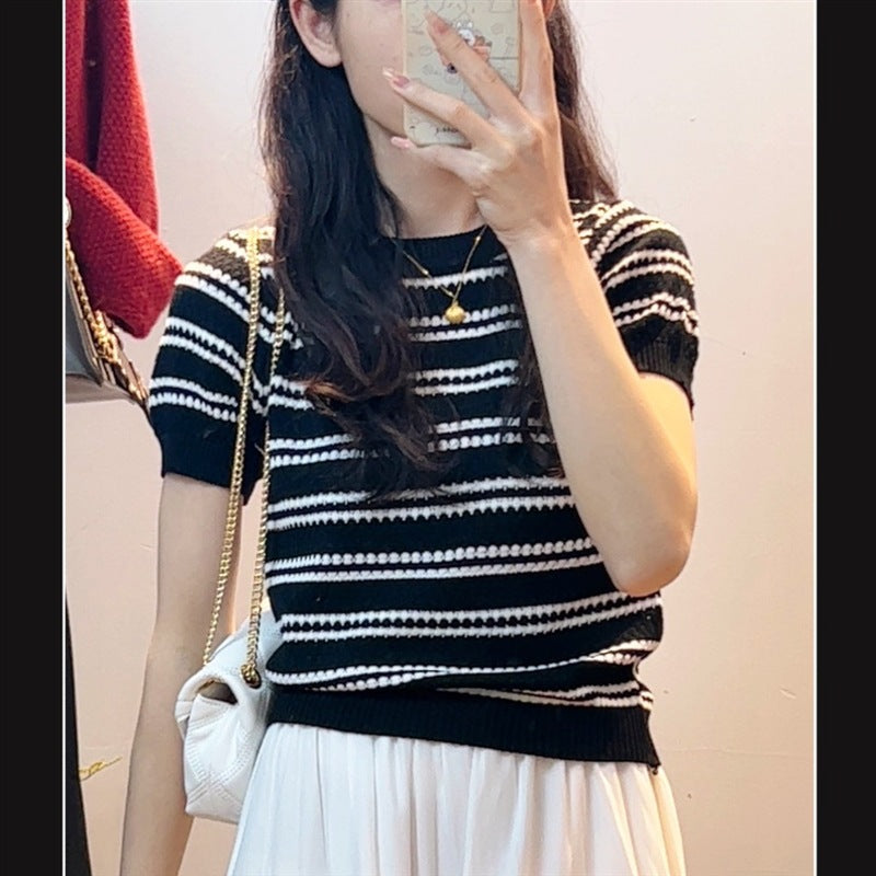 Short Sleeve Classic Style Striped Sweater Thin Design